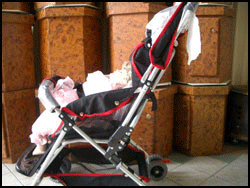 三段式椅背調整 嬰兒車座可180度平躺